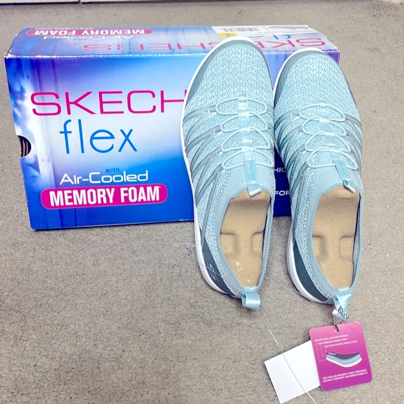 Skechers Arya Ladies Slip On Shoe Air Cooled Memory Foam US Size 6 Blue - Picture 4 of 10